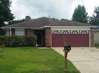512 Desert Oak Dr, Pensacola, FL 32514
