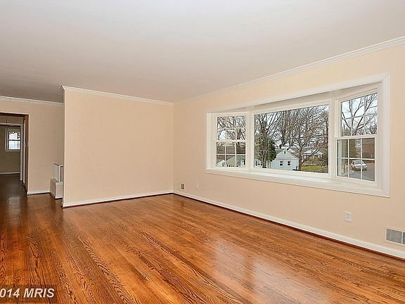4th image of 524 N Littleton St