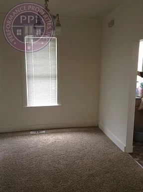 3723 SE Stephens St — Photo 3