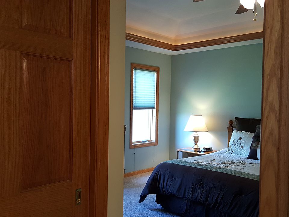 2nd image of 4504 Skyway Ct