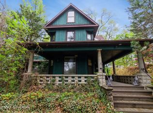 300 N River Rd, Naperville, IL 60540