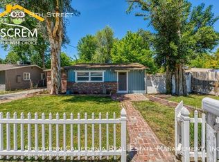 23425 8th St, Santa Clarita, CA 91321
