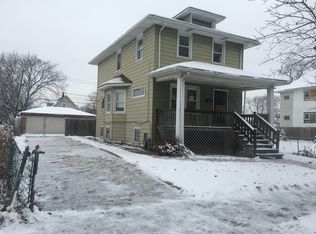 822 S 12th Ave, Maywood, IL 60153