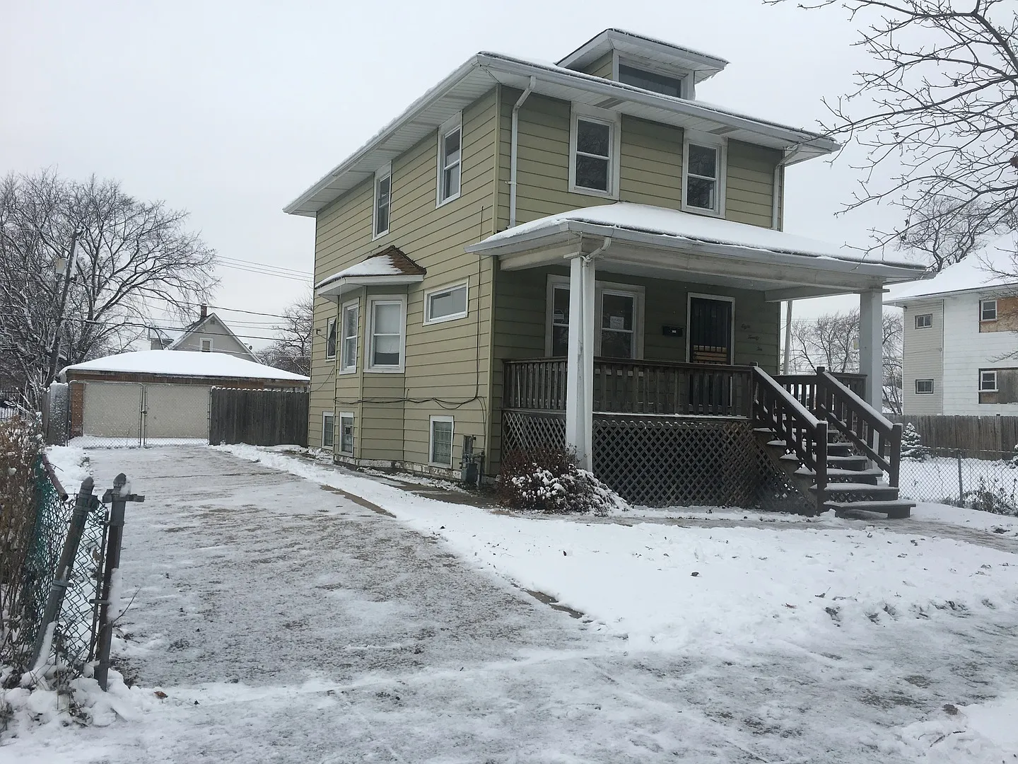 822 S 12th Ave photo 1