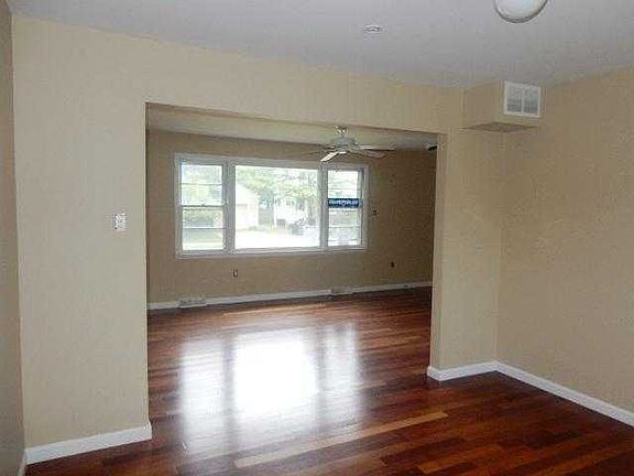 Dining & Living Rooms