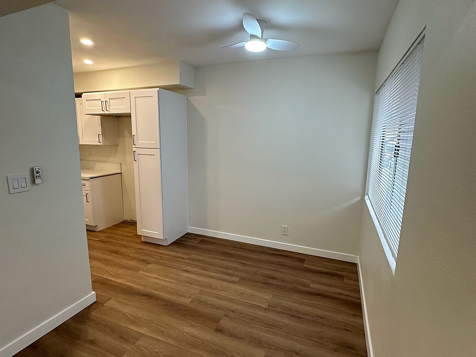 15803 Perilla Ave Paramount CA Zillow