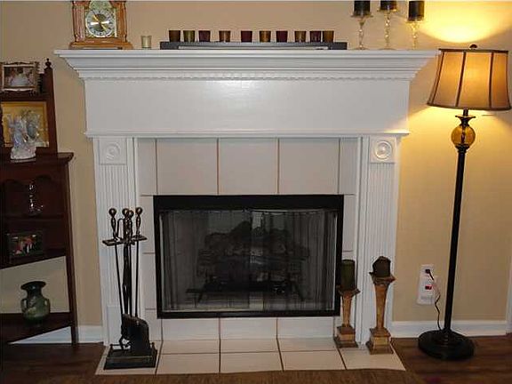 3rd image of 12947 Emerald Creek Cir
