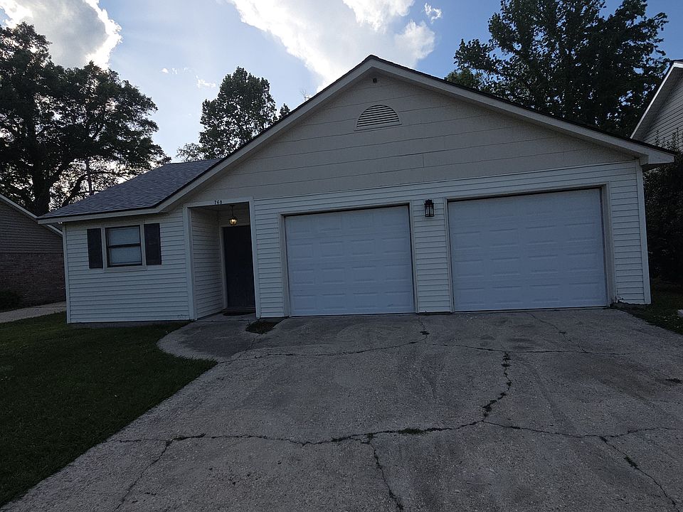 1st image of 768 Hadley Dr