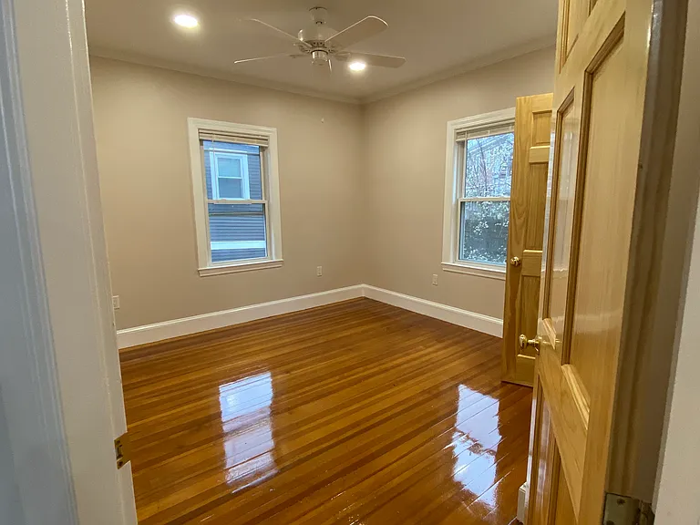200 Hyde Park Ave #3 — Photo 8