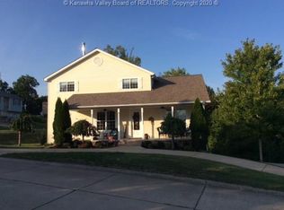 314 Cherry St, Nitro, WV 25143