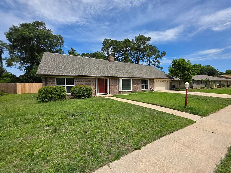7866 Apollo Dr — Photo 3