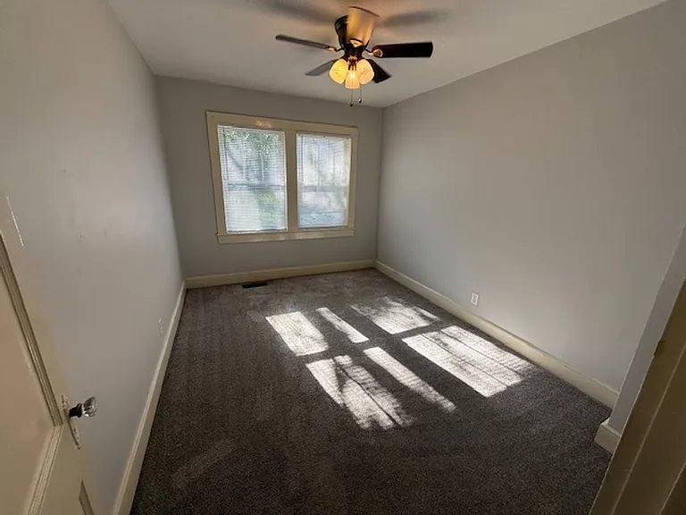 503 Tyler St — Photo 19