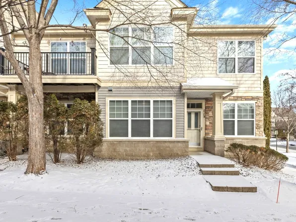8317 Townsend Dr APT 115, Eden Prairie, MN 55344