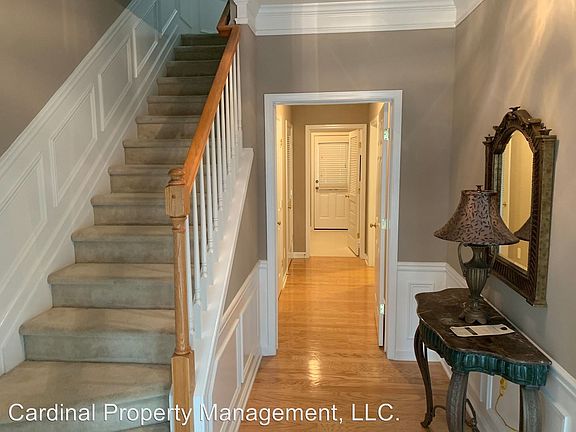 2nd image of 5102 Manerdale Dr SE