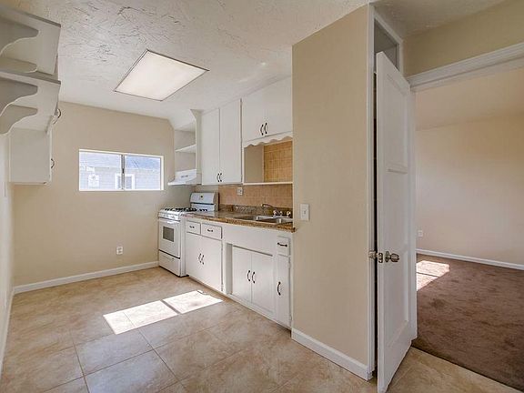 3rd image of 2859 C St