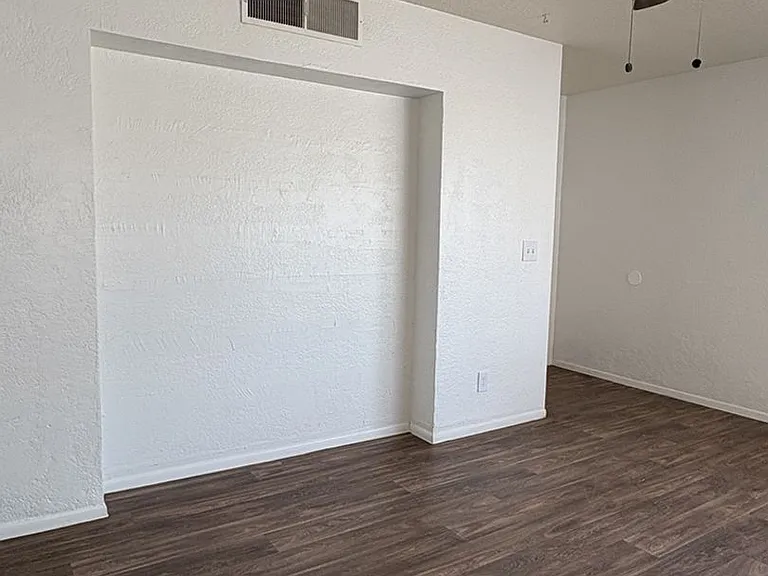 449 N Drew St E #451 — Photo 4