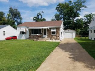 3426 Saint Clovis Ln, Saint Ann, MO 63074