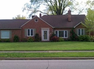 19835 Onoko Dr, Fairview Park, OH 44126