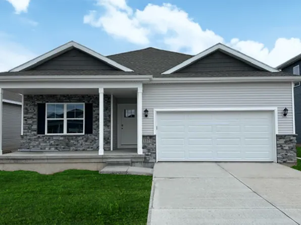 5128 168th St, Urbandale, IA 50323