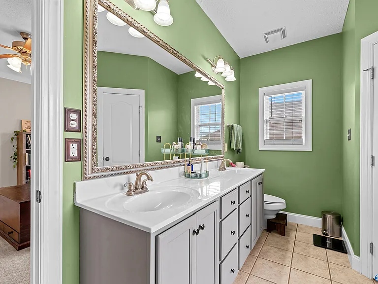 25850 Iron Gate Dr — Photo 33