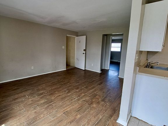 3rd image of 342 Lookout Ave #11553122