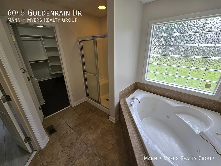 6045 Goldenrain Dr — Photo 17