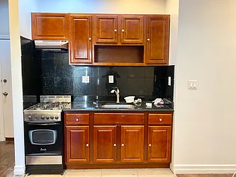 Rented by Ink Realty Services LLC