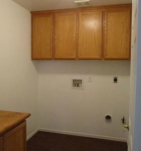 11561 Park Ln — Photo 13