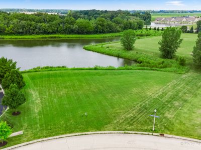1723 Tewksberry Dr #100, Sycamore, IL, 60178
