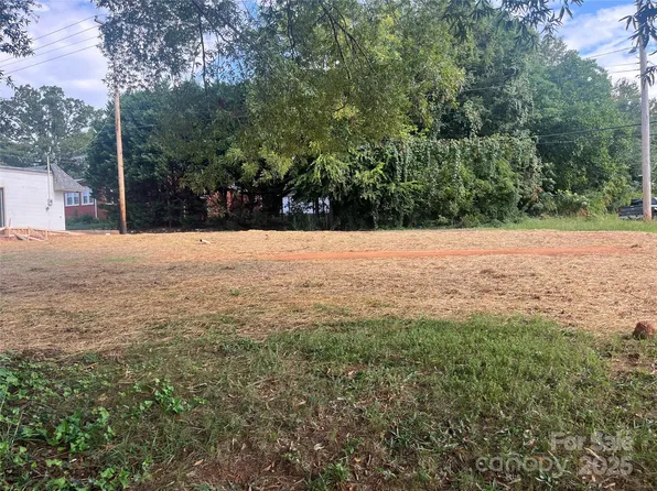 0 W 13th St #2, Newton, NC 28658