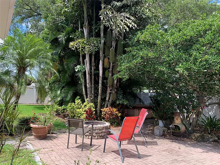 2436 Waldemere St — Photo 24