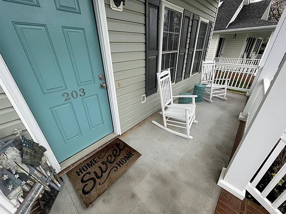 2nd image of 203 Wyndhurst Dr Lot 2