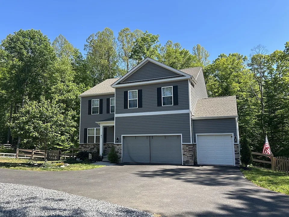 81 Pinewood Rd