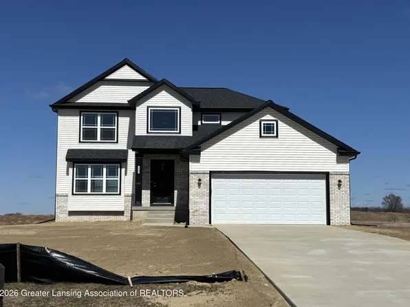 15312 Sherwood Ln, Lansing, MI 48906