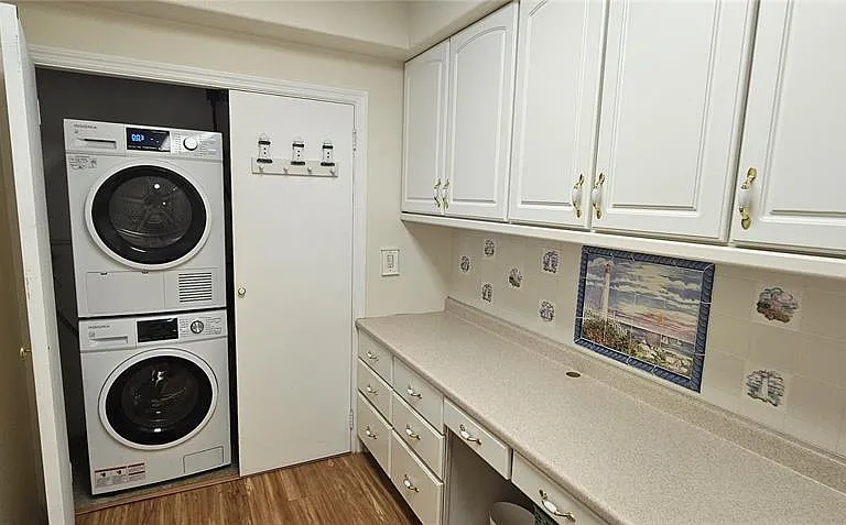 10355 Paradise Blvd #710 — Photo 11