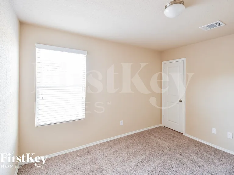 32079 Camellia Bnd — Photo 11