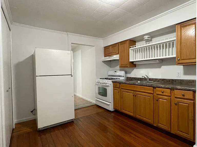 302 N Bristol Almont Vlg #1 — Photo 2