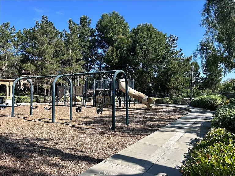 3506 Orangewood — Photo 16