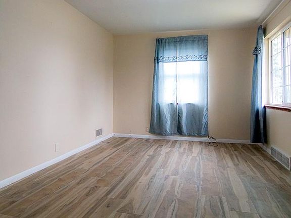 5th image of 1686 S Wolcott Ct