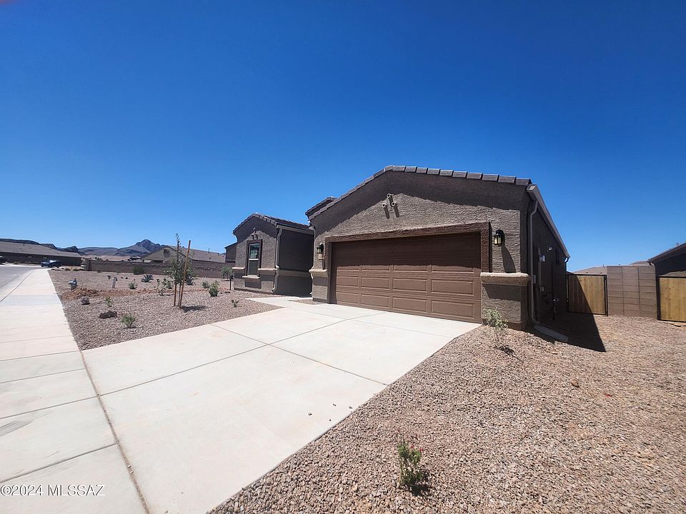 1st image of 10195 N Desert Tea Dr