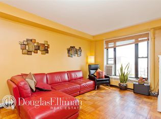 325 Clinton Ave APT 15E, Brooklyn, NY 11205
