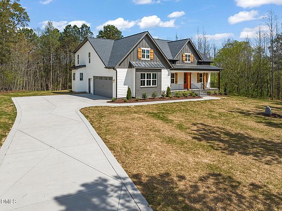 2nd image of 340 Pilot Ridge Rd