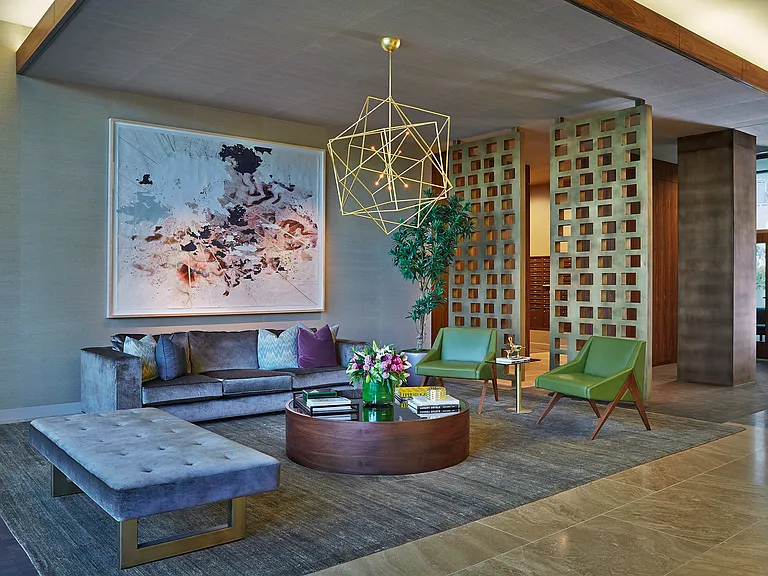 The Emerson — Photo 10