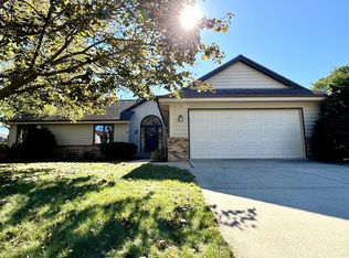N106W16331 Fieldstone Pass, Germantown, WI 53022