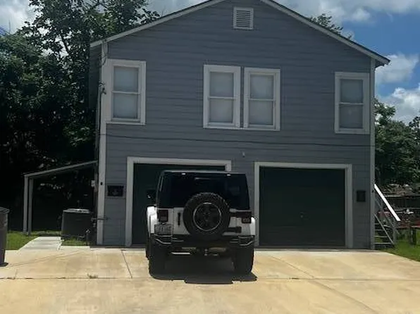 305 E Sabine St, Victoria, TX 77901