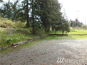 2nd image of 4017 Brookdale Rd E