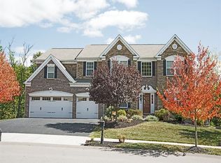 8050 Maureen Dr, Cranberry Township, PA 16066
