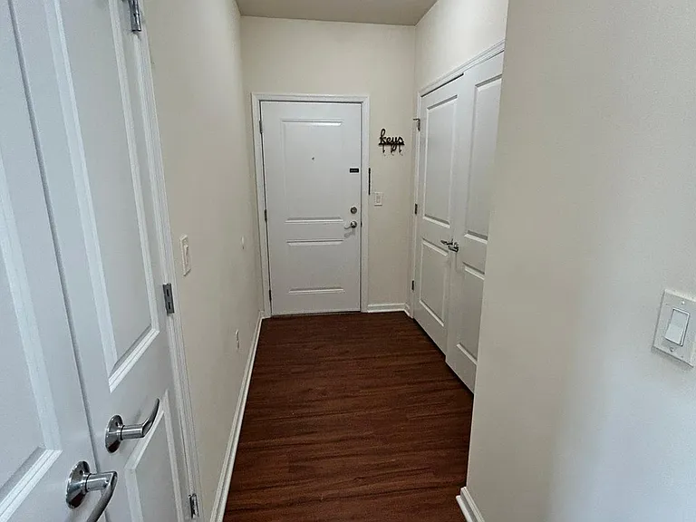 826 Strassle Way — Photo 24