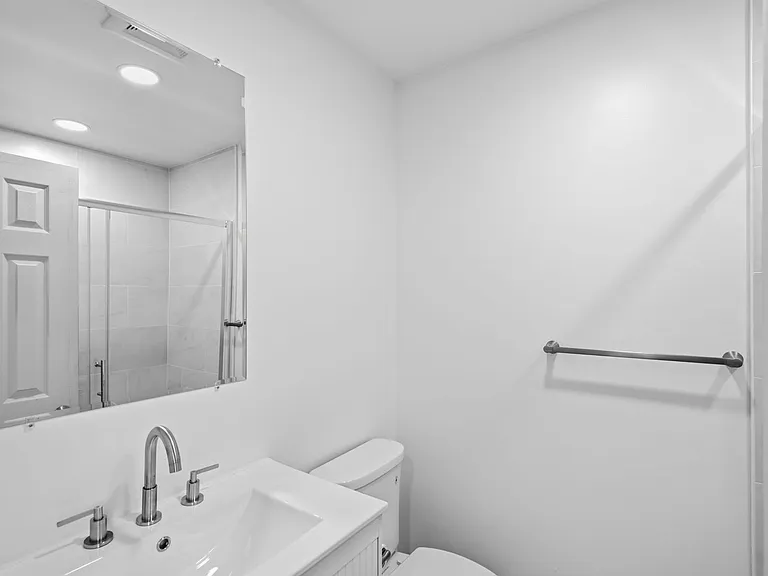 2521 Shanandale Dr — Photo 25