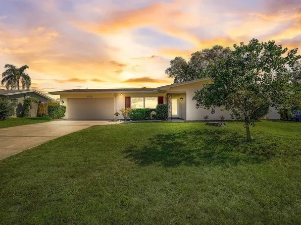 1743 Ridgeway Dr, Clearwater, FL 33755